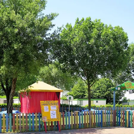 Holiday home Villaggio Turistico Europa 107s Grado